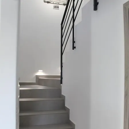 Divani Vila *